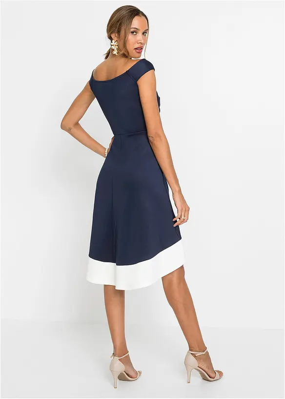 Robe à col Bardot et détail nœud, bonprix