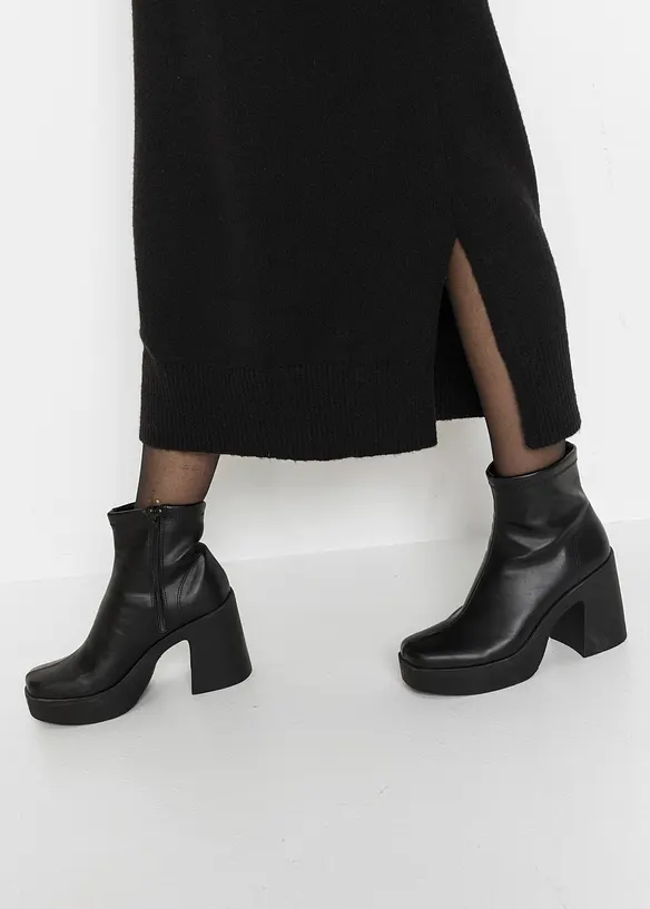 Robe oversize en maille, bonprix