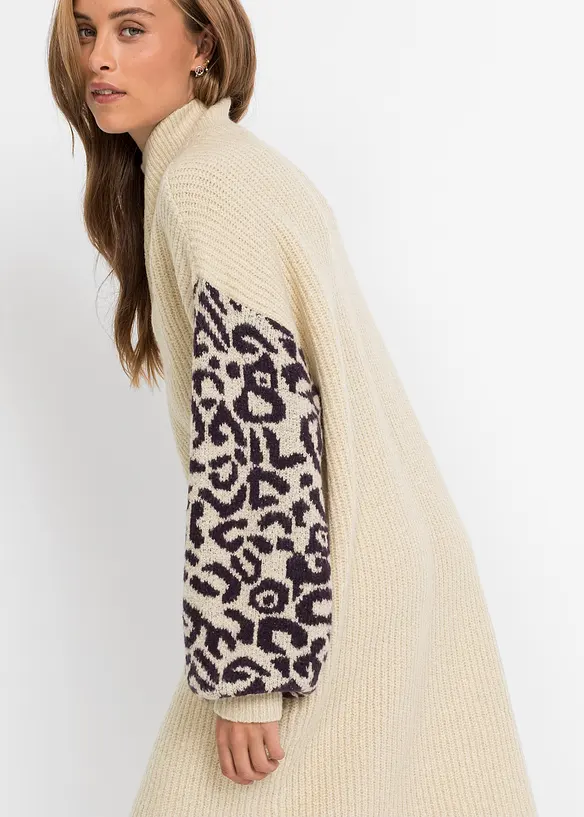 Robe en maille oversize avec motif léopard, bonprix