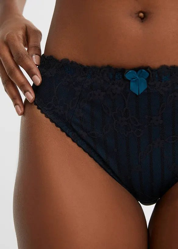 Slip avec une jolie dentelle, bonprix