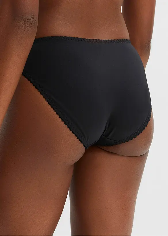 Slip avec une jolie dentelle, bonprix