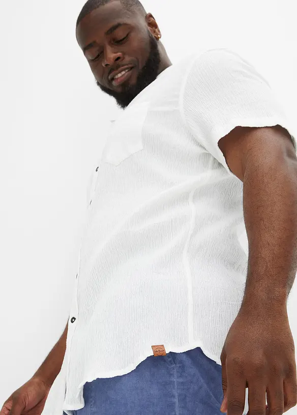 Chemise manches courtes 100% coton, aspect froissé, bonprix