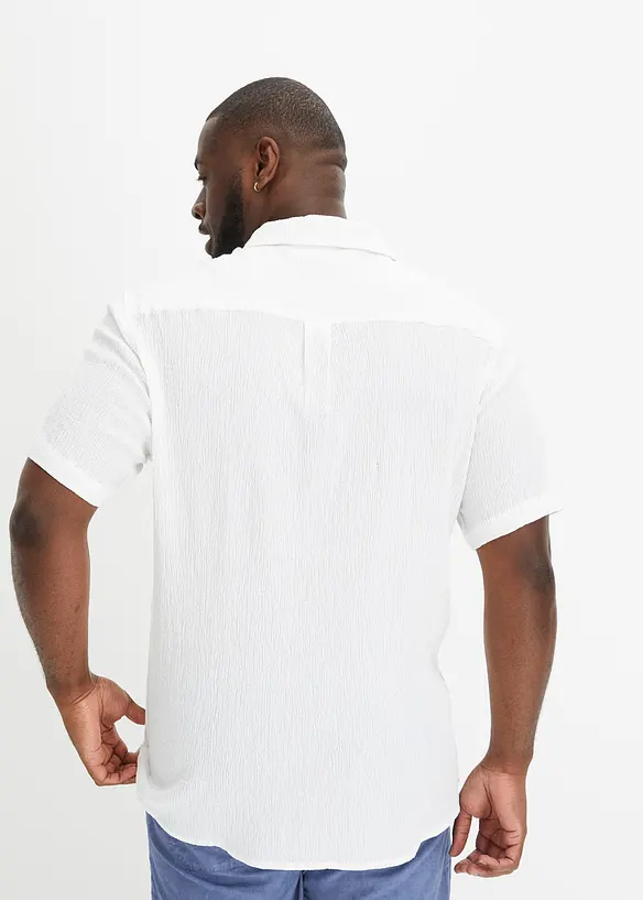 Chemise manches courtes 100% coton, aspect froissé, bonprix