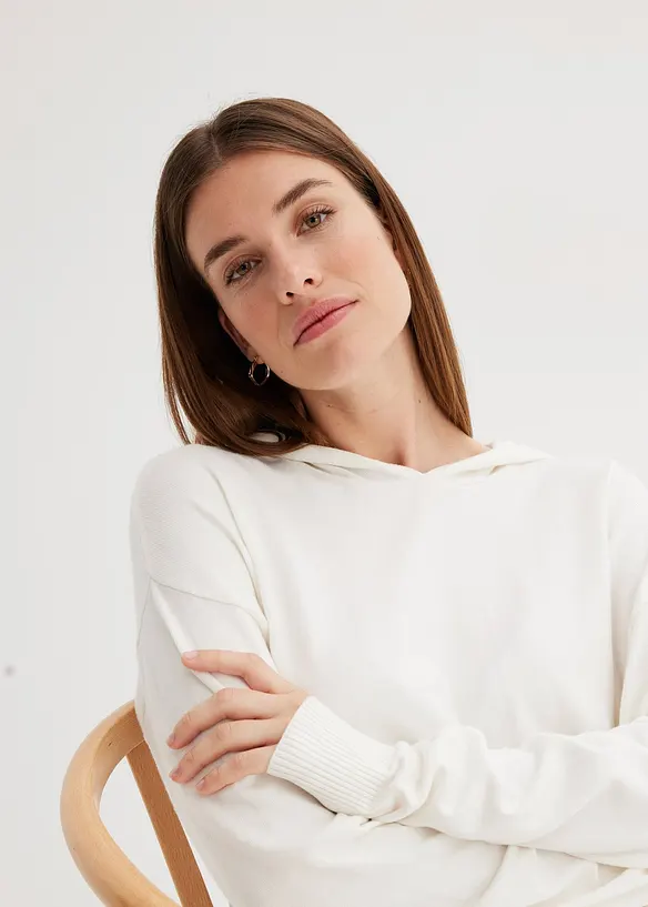 Sweat en maille à capuche et poche kangourou, bonprix