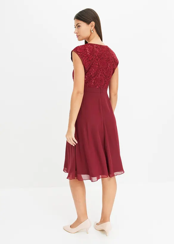 Robe en crêpe à dentelle et sequins brodés, bonprix