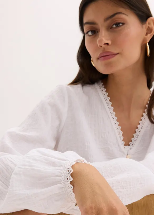 Blouse à empiècement crocheté et franges, bonprix