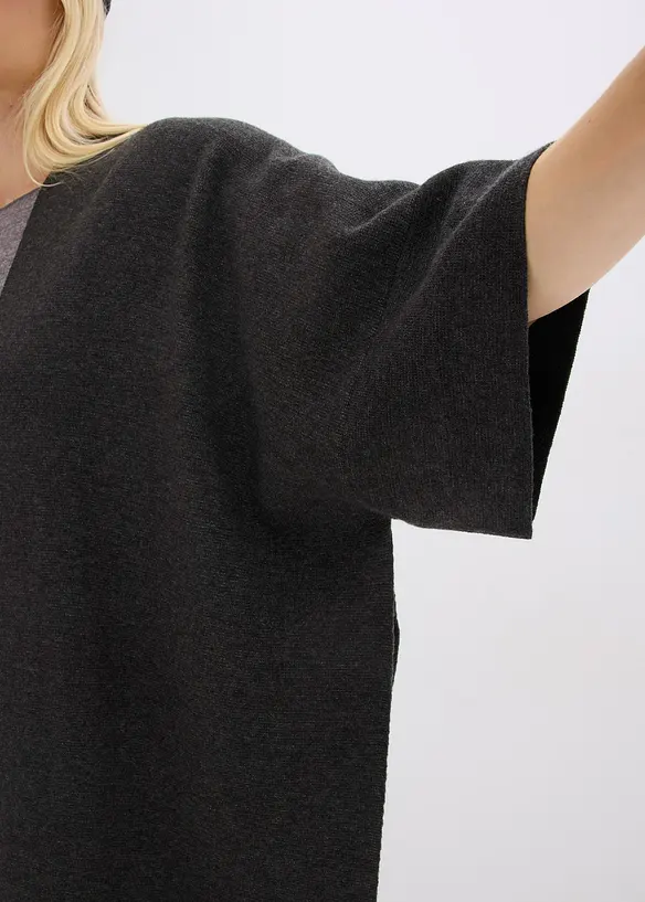 Cape oversize en maille, bonprix