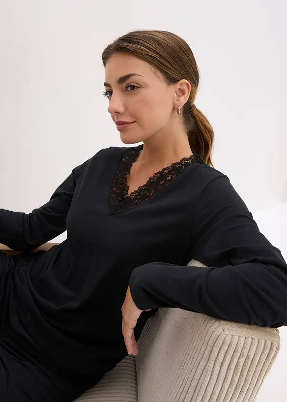 Pyjama avec finitions dentelle, bonprix