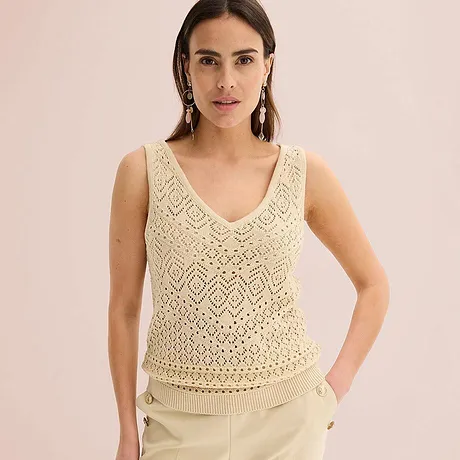 Haut sans manches élégant en tissu crochet crème avec motif en filigrane et décolleté en V.