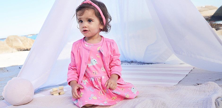 Enfant - Robe bébé sans manches, culotte, bandeau de cheveux (Ens. 3 pces.) - rose bonbon imprimé