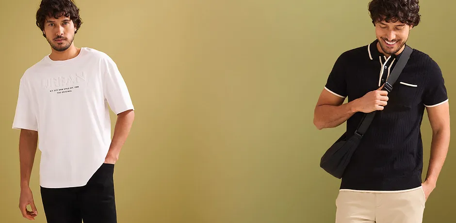 Deux hommes en tenues d'été sur un fond neutre - à gauche, en T-shirt blanc, à droite, en polo noir avec poche