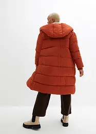 Manteau oversize matelassé avec capuche, en polyester recyclé, bonprix