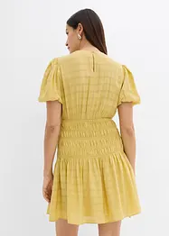 Robe courte smockée, bonprix