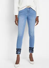 Jean avec broderies, bonprix