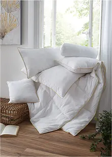 Couette légère toucher duvet, bonprix