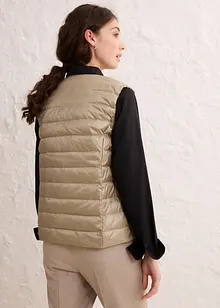 Légère doudoune sans manches avec duvet recyclé, bonprix