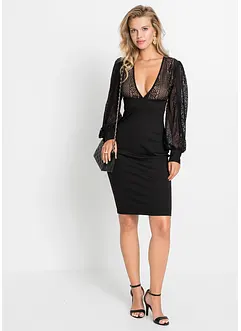 Robe midi près du corps rehaussée de dentelle, bonprix