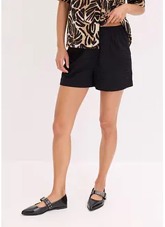 Short avec broderies anglaises, bonprix