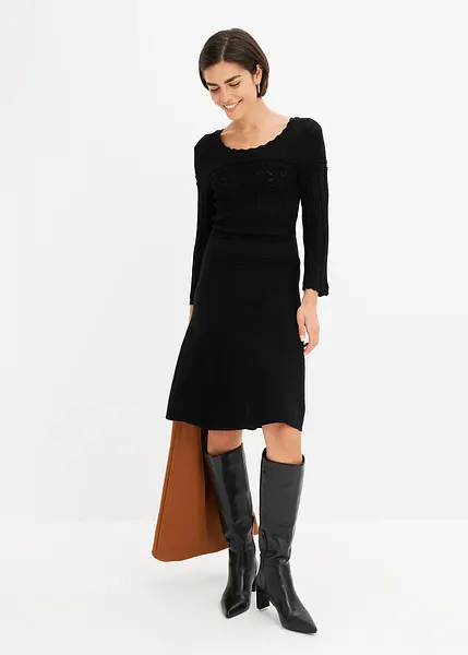 Robe pull moderne en maille ajourée noir