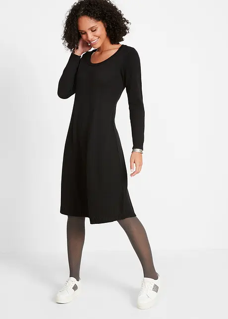 Robe en maille forme évasée, bonprix