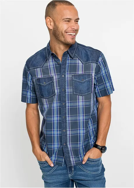 Chemise manches courtes avec empiècement en jean, bonprix