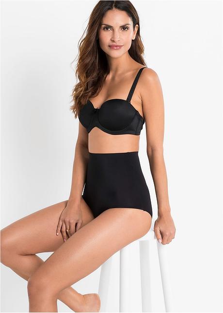 Slip de maintien en mati re douce qui gaine le ventre noir