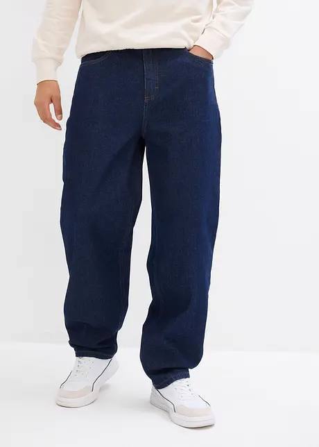 Jean droit extensible, coupe loose, bonprix