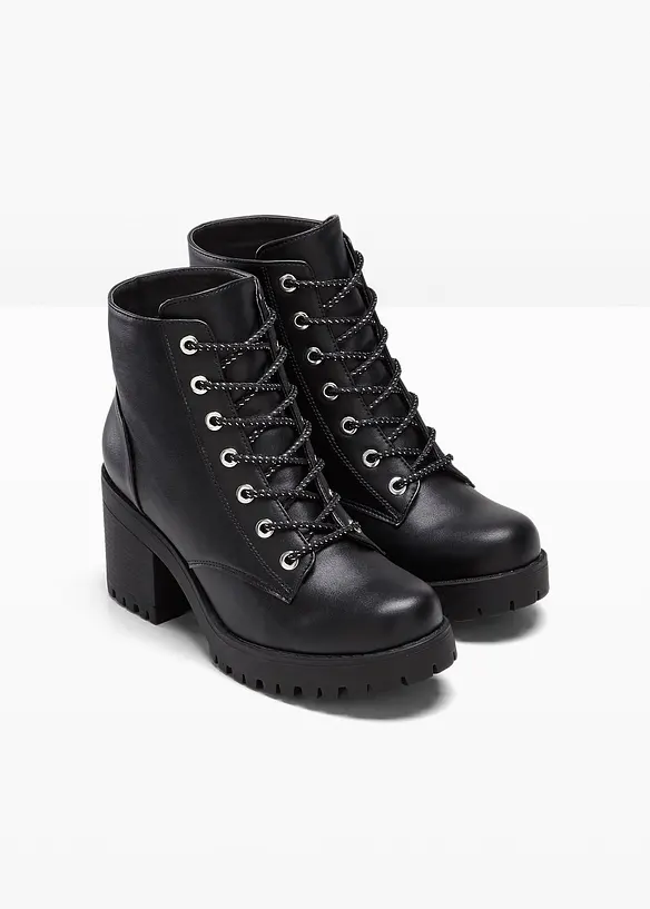 Boots à lacets, bonprix