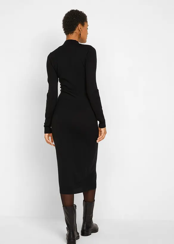 Robe en maille à col montant, bonprix