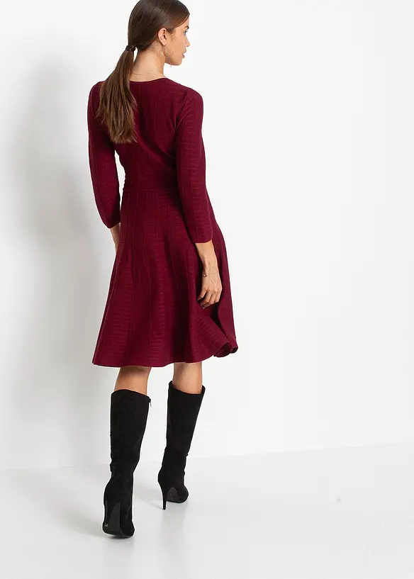 Robe fluide en maille, bonprix