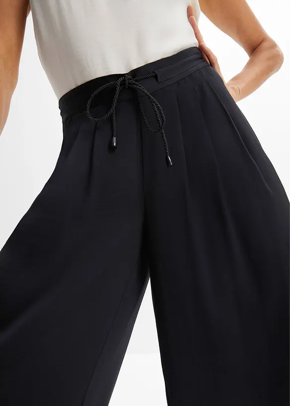 Pantalon ample en satin fluide, bonprix