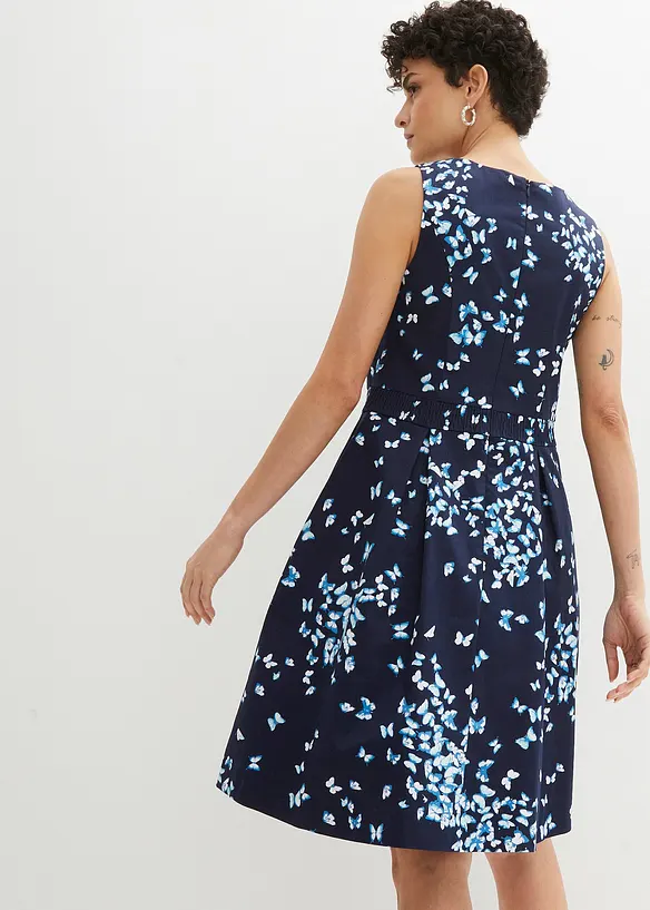 Robe à plis piqués et poches, bonprix