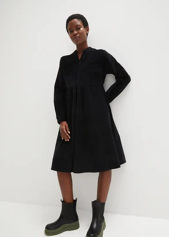 Robe en velours de coton côtelé, bonprix