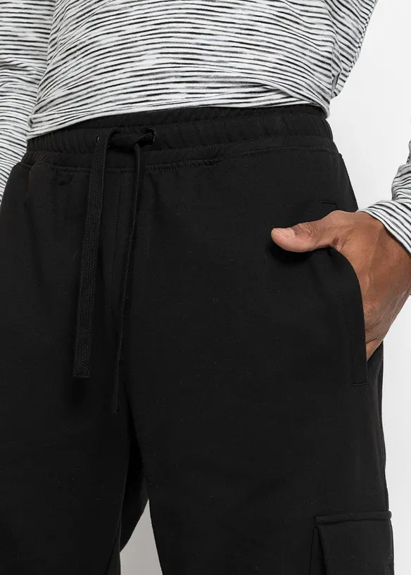 Pantalon de jogging avec poches cargo, loose, bonprix