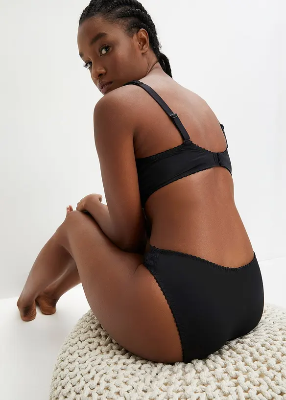 Soutien-gorge minimiseur à bretelles rembourrées, bonprix