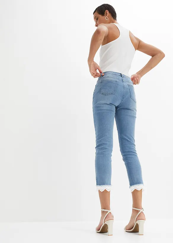 Jean extensible avec bordure en bas de jambe, bonprix
