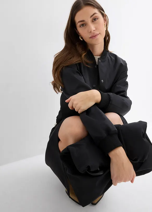 Blouson court en satin brillant, bonprix