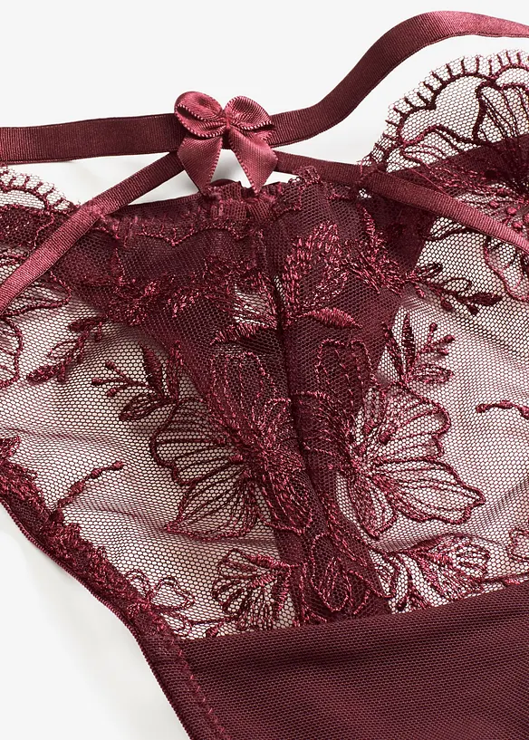 String en dentelle, bonprix