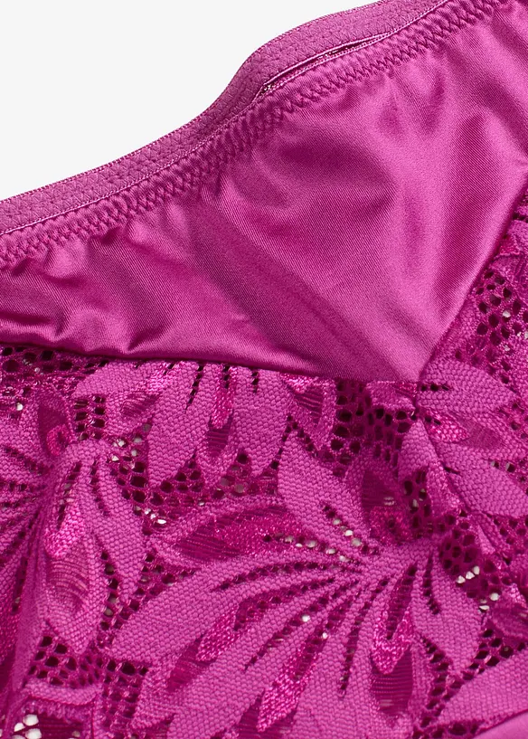 Shorty-string en matière brillante, bonprix
