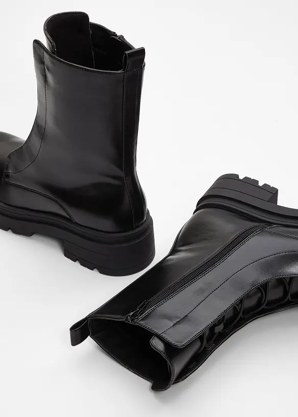 Boots lacées, bonprix