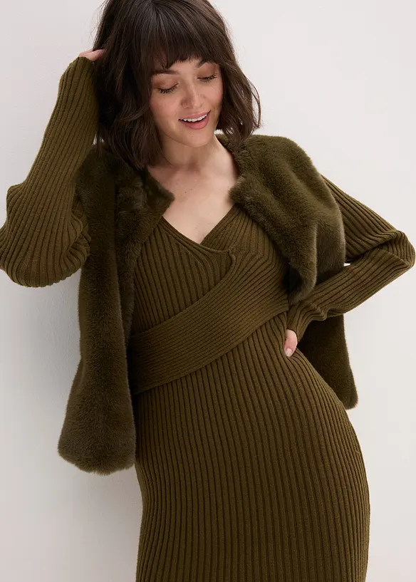 Robe pull en viscose majoritaire, bonprix