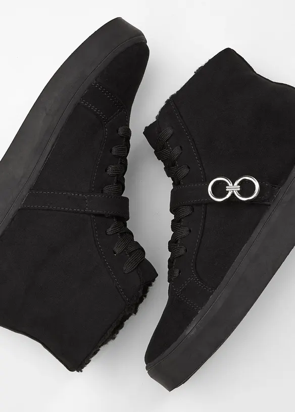 Boots à lacets, bonprix